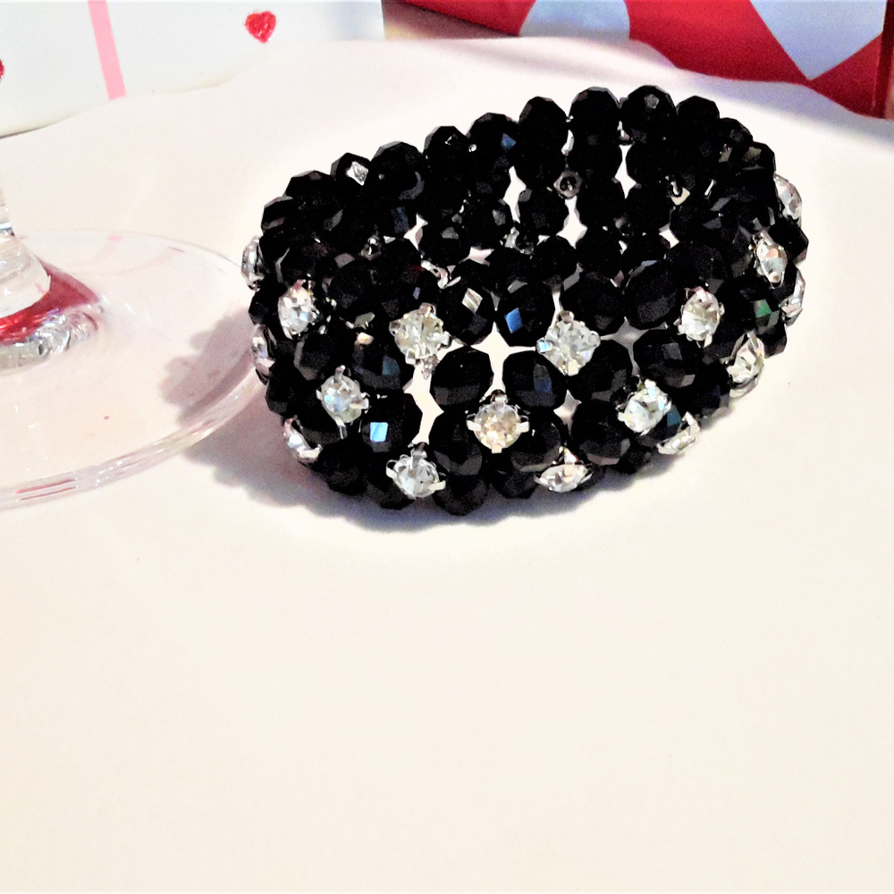 Black Stretch Bracelet‎ w Rhinestones